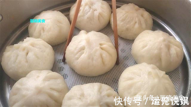 蒸包子别直接上锅蒸,教你传统老方法,简单好吃,吃一次念念不忘