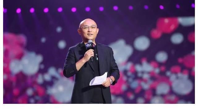 情感导师乐嘉的堕落史,口无遮拦的讲话风格,断送自己大好前程