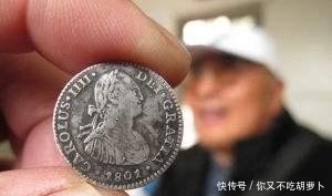  朋友|一个朋友打算卖房子去收藏银元这个可行吗？