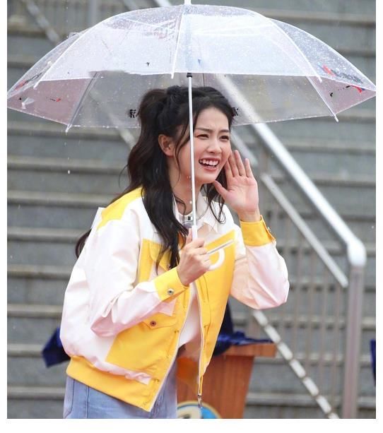《跑男黄河篇2》路透，3位女嘉宾皆是双马尾，风格却大不一样