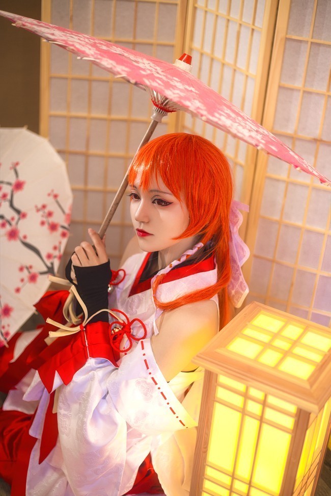 上杉|cos：上杉绘梨衣，冷静下来，总之先找时光机。