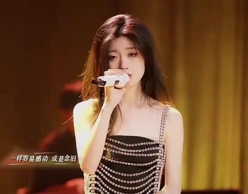 《爆裂舞台》止步四强,《说唱听我的》止步五强,单依纯该消停了