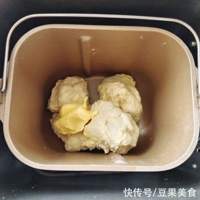 黄油|#奈特兰草饲营养美味#红豆沙面包