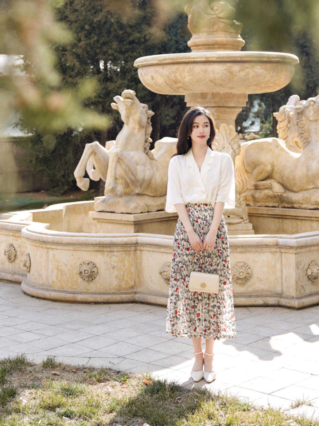 字裙|衬衫的“高级穿法”是这样的,优雅干练又有气场,实用又时髦