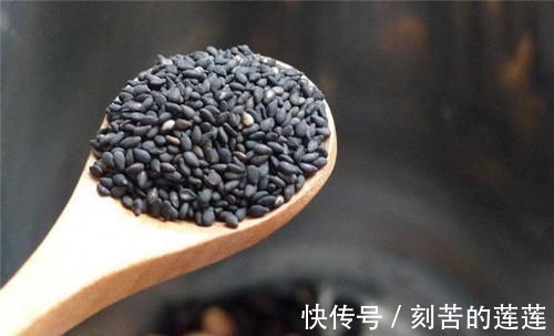 香蕉|大脑最喜欢的食物排行榜,核桃只排到第四,常吃的下酒菜排第一