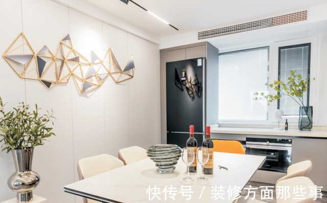 玄关|130㎡现代简约森系住宅,依旧保留着烟火气