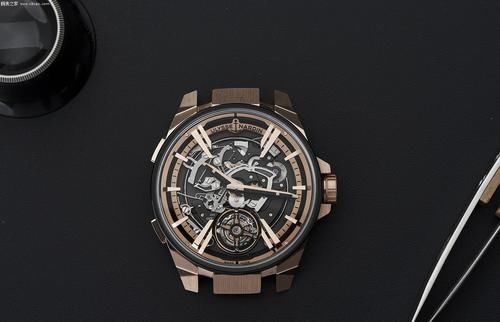 雅典BLAST又出新品 单问报时让人耳目一新