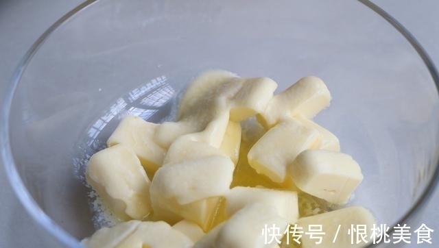 糖粉|简单几步,教你在家做曲奇饼干,又酥又脆比买的好吃,特别解馋