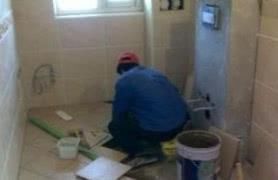 泥工|淋浴房装修,老婆坚持做“四边走水”泥工师傅碰到“行家”了