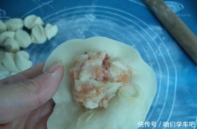 调萝卜馅，多数人焯水，难怪不好吃！教你1招，脆爽鲜美，香喷喷