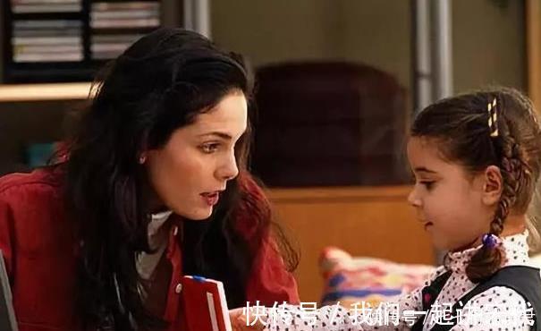 亲子关系|孩子埋怨作业多,妈妈的两种不同做法,孩子过上了两样不同人生