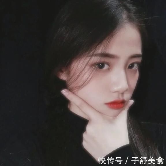 笑起来超甜的女生,嘴唇才会具备这3点特征,全中是出了名的女神