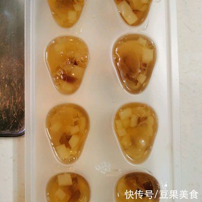 下午茶|缤纷下午茶：银耳雪梨冻。迷上了白凉粉，感受它的魅力