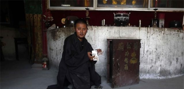度日|80后居士独守深山古庙6年,靠香火钱度日,最少时一个月仅40元