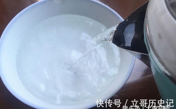 过门|100岁长寿老人,早餐从不换花样,一起来看看,她吃的都有什么?