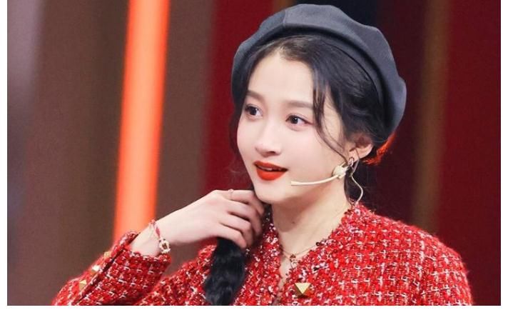 金融公司老板被查,牵出“王牌女郎”费费,更多女主播牵涉其中