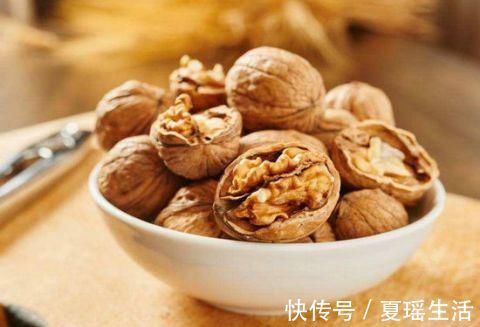 养生|老年人常吃3种坚果延缓衰老 核桃是养生佳品