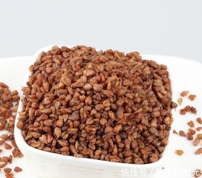 上门|4类食物太伤胃，不想胃病找上门，常吃一种天然“养胃王”