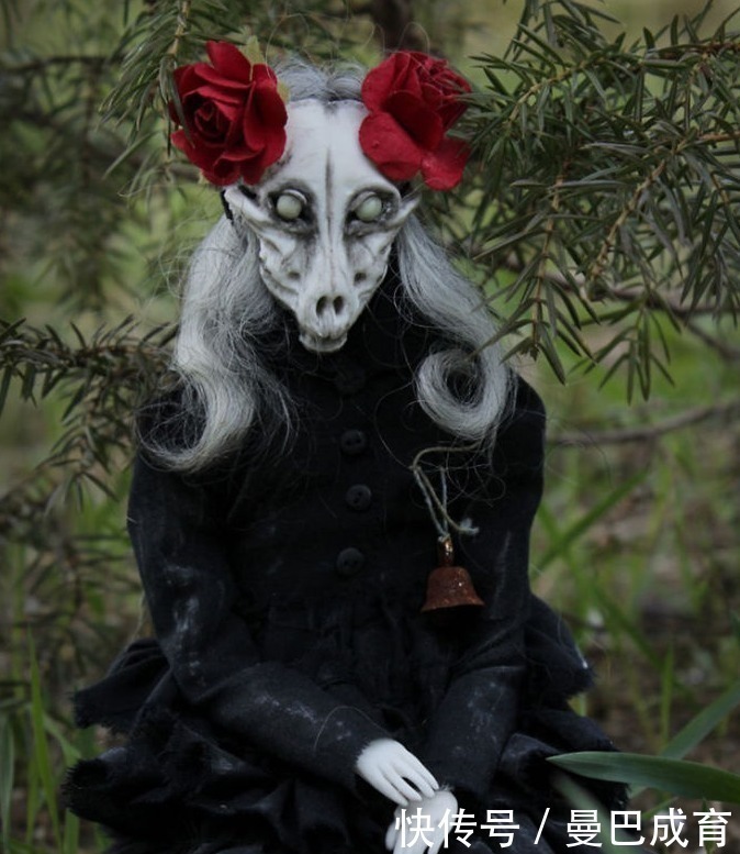 美女&俄罗斯美女手工艺术家和她独特的玩偶们!