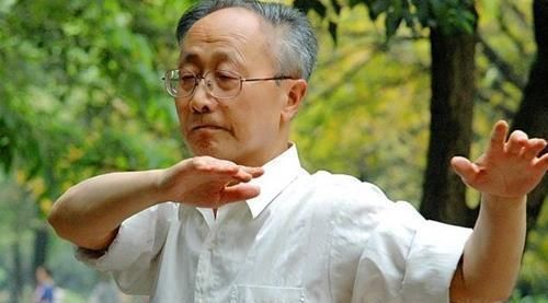 睡眠|失眠多是大脑神经问题!医生提醒:尝试6个方法,让你一觉到天明