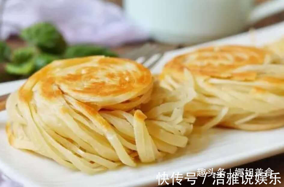 面条新吃法，不揉面不擀面，隔三差五做一次，百吃不腻，口口清香