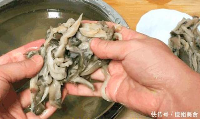 鸡蛋|春天,这菜多给孩子吃,3元做一盘,骨骼发育长得高,比牛奶管用