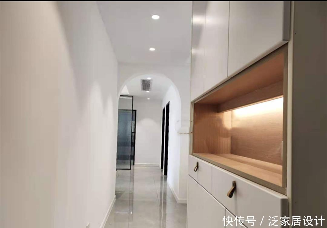 柜子|晒晒我刚装完的家!满屋大白墙干净整洁,朋友却说单调又空旷