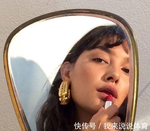 润唇膏|总有一些很微小的细节，比外形更能决定我们的气质！