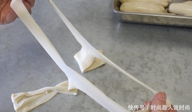  煮面条，开水下锅是错的！白案师傅做好3步，啥面条都爽滑筋道