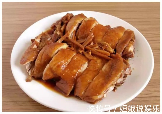 几道香味十足的家常菜,超级好吃,越吃越过瘾,在家待客有面子