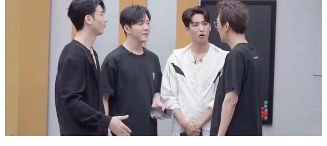 投票|要不是投票环节“偏心”，恐怕陈小春组和赵文卓组会输得更惨吧