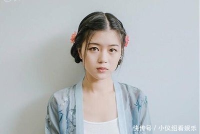 短发|短发女孩没有办法做汉服造型？那可就错了，这不就可爱又大方吗