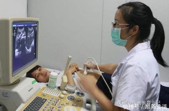 妻子怀孕看B超以为双胞胎，欣喜若狂，但孩子出生后，全家乱了套