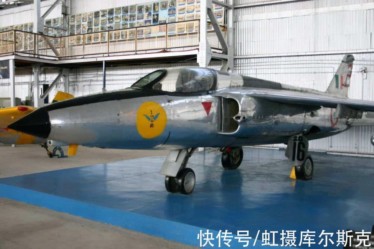 |搞笑经典《反斗神鹰》,恶搞《壮志凌云》!用印度战机客串F14