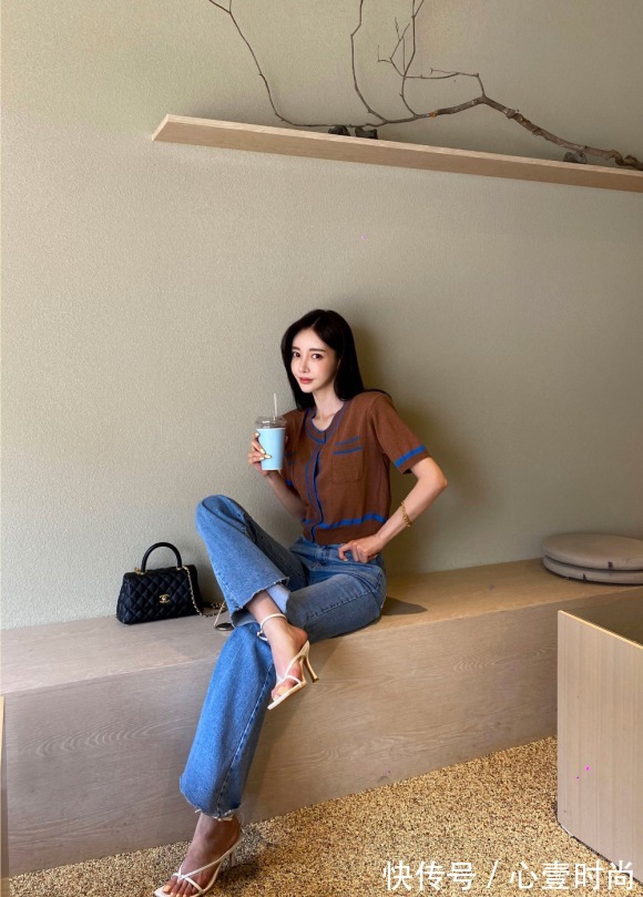 搭配|女神孙允珠高清时尚搭配:雪茄橡木暗棕低调细针织开衫