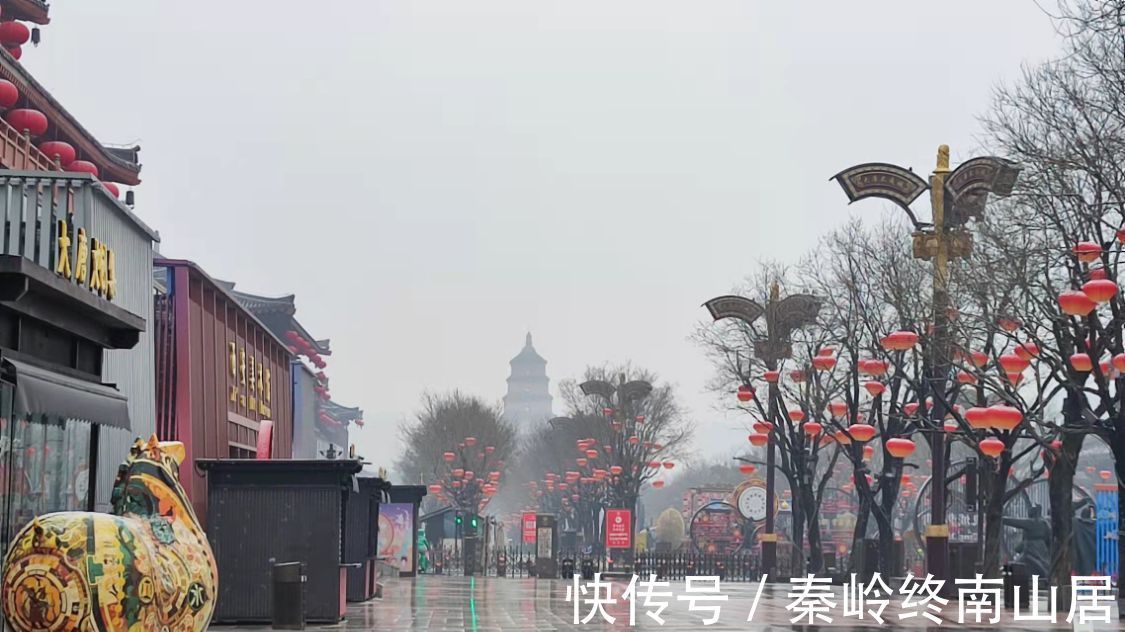 大唐|看惯了热闹与繁华,雪中别样的西安大雁塔和大唐不夜城,你见过吗,像极了唐朝