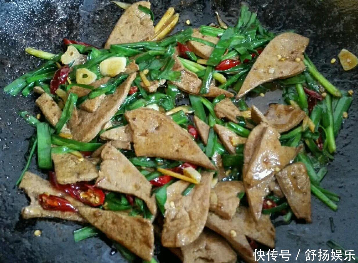 炒猪肝|炒猪肝滑嫩有技巧,学会这个腌制猪肝的方法,炒的和饭店一样好吃