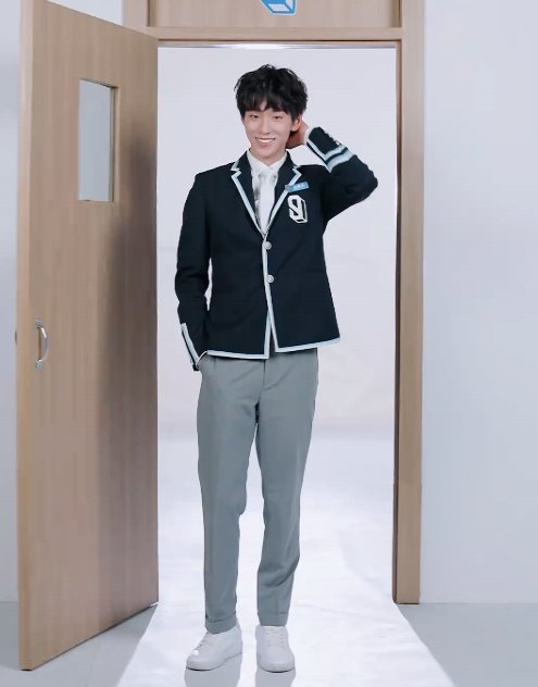 《青春有你3》余景天：刘昊然是榜样，若成团没想过做队长