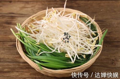 原来韭菜和此菜才是天生一对，3分钟就出锅，比大鱼大肉都香