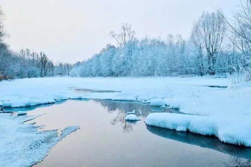 内蒙古隐藏的边境天路，赏世界级冰雪奇景，资深驴友才去过