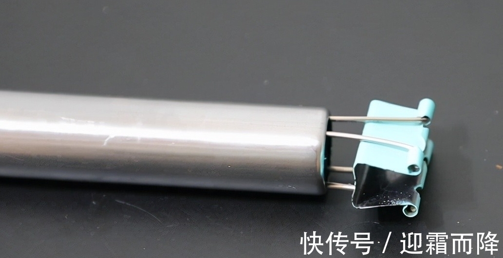 妙用|今天才发现，燕尾夹放在扫把上的妙用，解决家里麻烦事，省钱实用