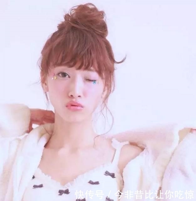 step|穿毛衣就得要这么扎头发,太漂亮了!回头率100%~