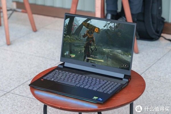 三,dell 游匣 g15-5521 黑金版的实测游戏表现如何?