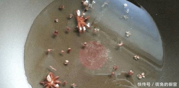 提升|煲鲫鱼汤加入这个小技巧,提升鱼汤美味营养也更丰富了