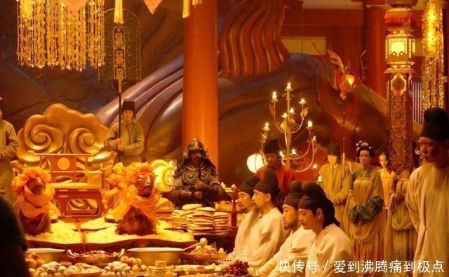 胡饼|中世纪的欧洲，人们穷得只能吃炖豆子，黑面包时，中国人在吃什么