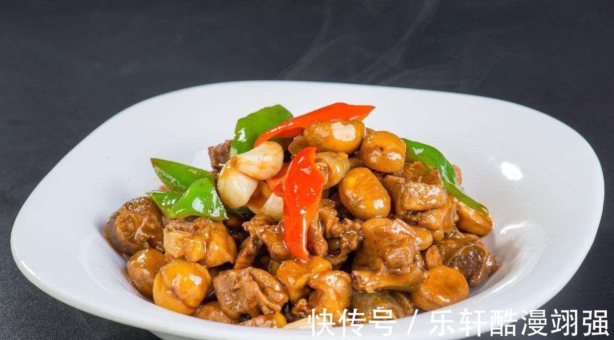 可口|板栗烧鸡,让软糯香甜和咸香可口同时拥有!快来学学吧!