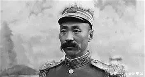 空前绝后|民国奇人张宗昌姨太太旧照:白俄五姐妹颜值出众,写的诗空前绝后