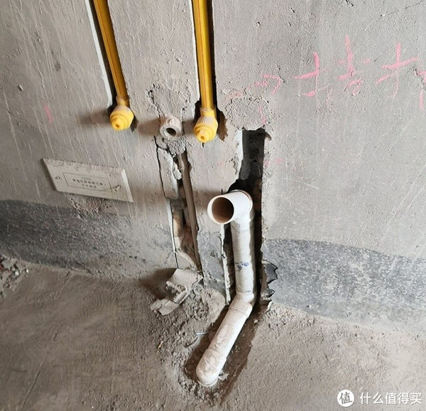 地砖|入住3年才知道,当初卫生间“坚持不穷装”有多明智!