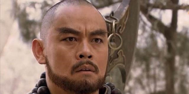 武功@水浒传梁山好汉里只有这10人厉害,其他的一个能打的都没有!