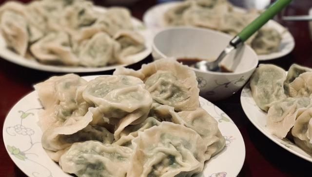 东北婆婆手真巧，每日晚餐换花样，儿媳拍照发圈，网友看馋了